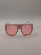 Load image into Gallery viewer, BADDIE SUNGLASSES
